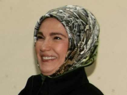 420_emine_erdogan1.jpg
