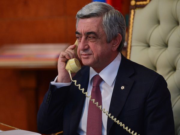 600_sargsyan-telefon