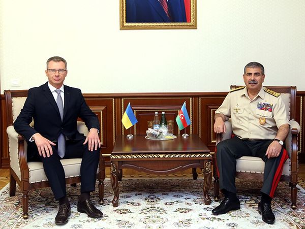 600_kanevskiy-posol-ukraina-gasanov