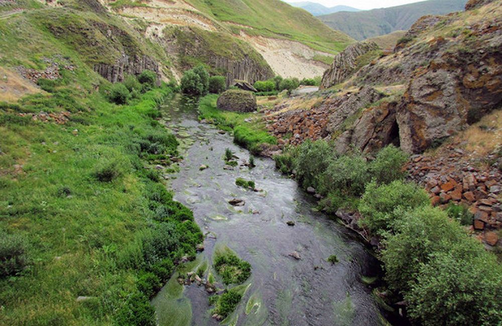 Река ахурян